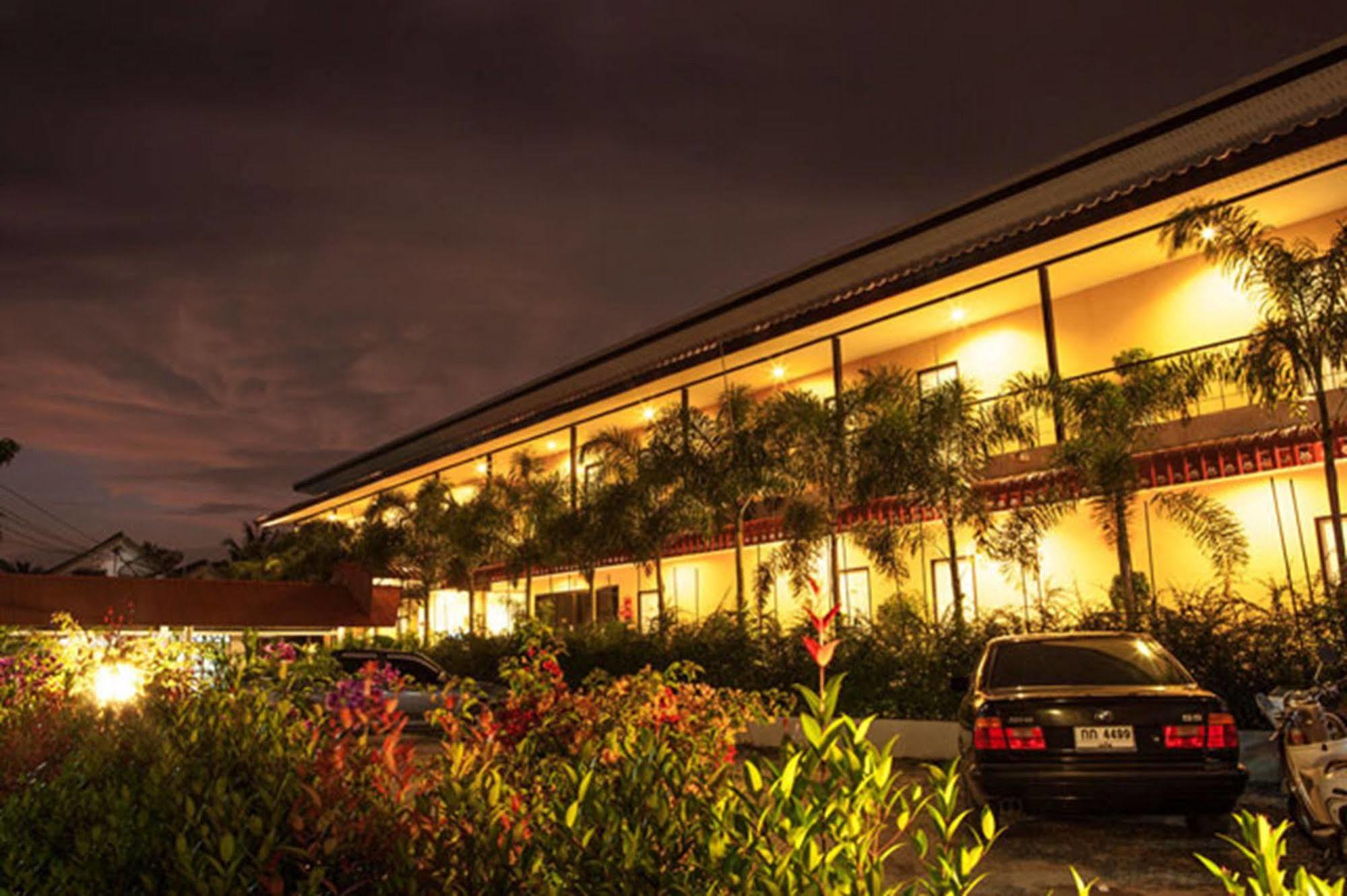 Phuket Airport Inn Ban Bo Han Zewnętrze zdjęcie